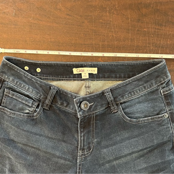Cabi Sz 4 Womens Cropped Bootcut Flare Jeans Mid Rise Dark Wash Stretch 515R - Picture 6 of 7